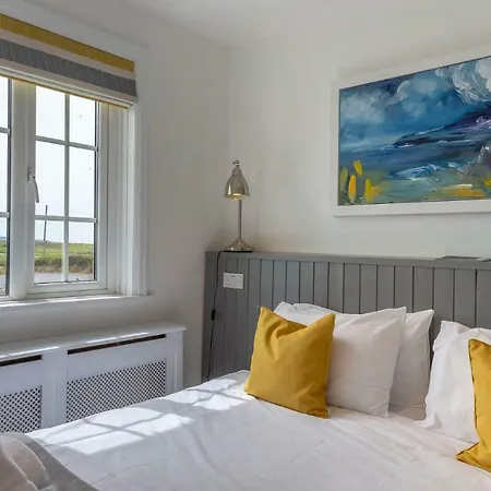 Elements 4* Bude